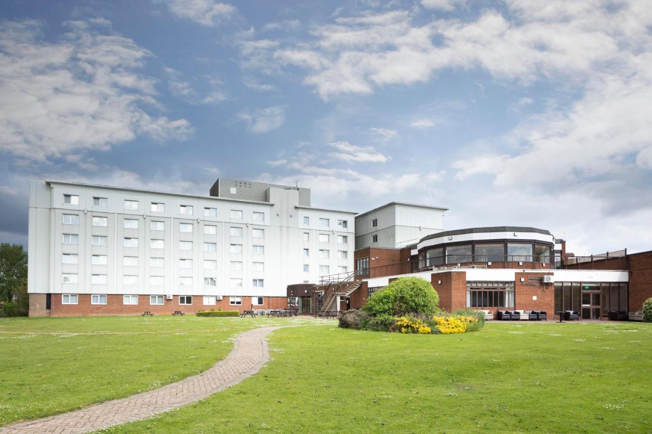 Holiday Inn Basildon By Ihg Ngoại thất bức ảnh