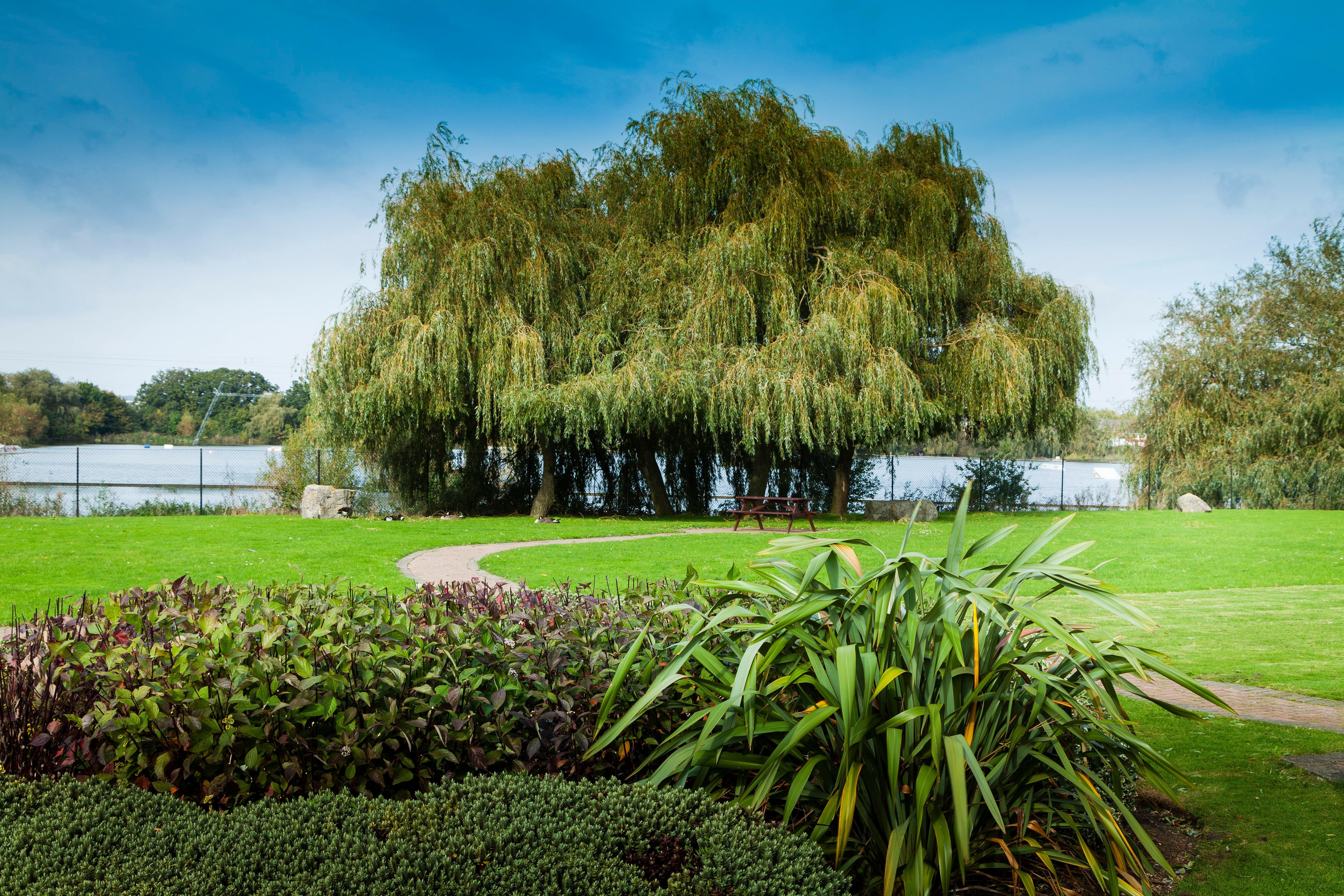 Holiday Inn Basildon By Ihg Ngoại thất bức ảnh