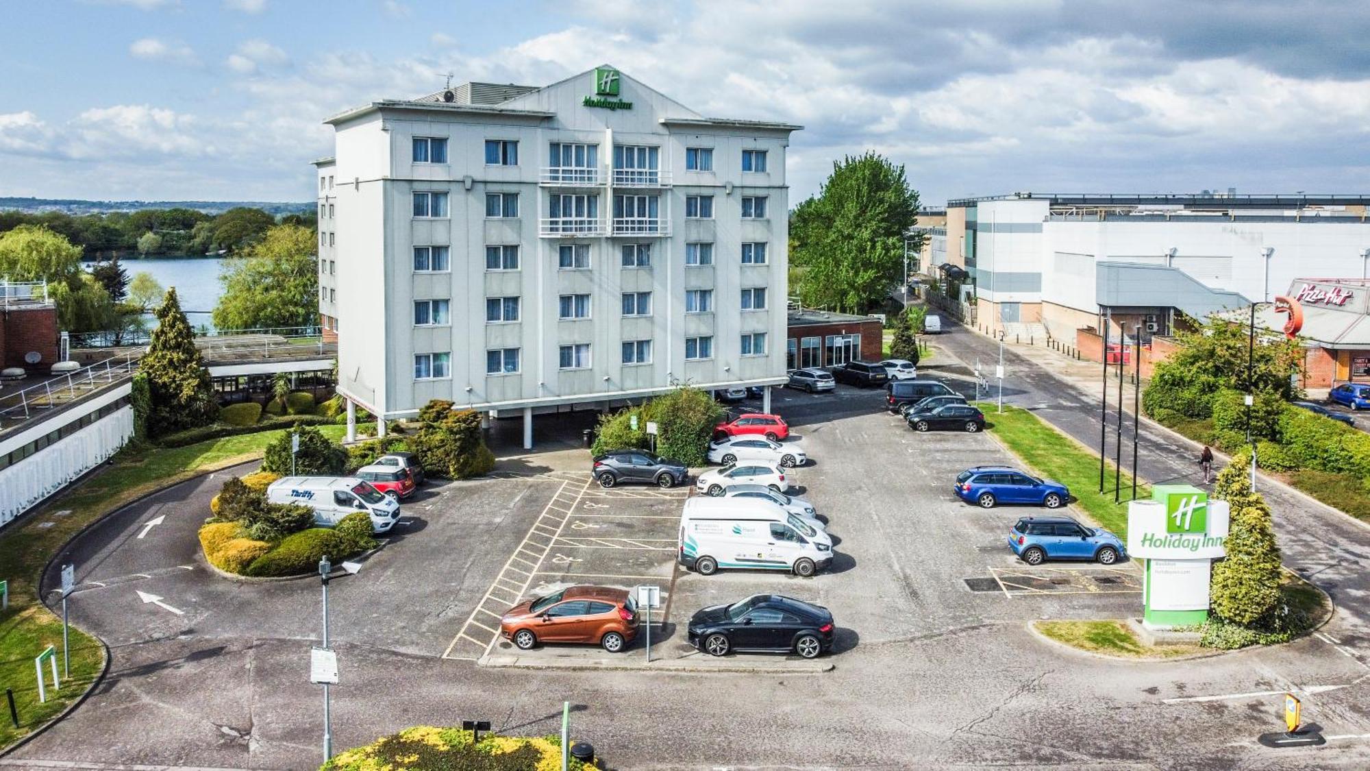 Holiday Inn Basildon By Ihg Ngoại thất bức ảnh